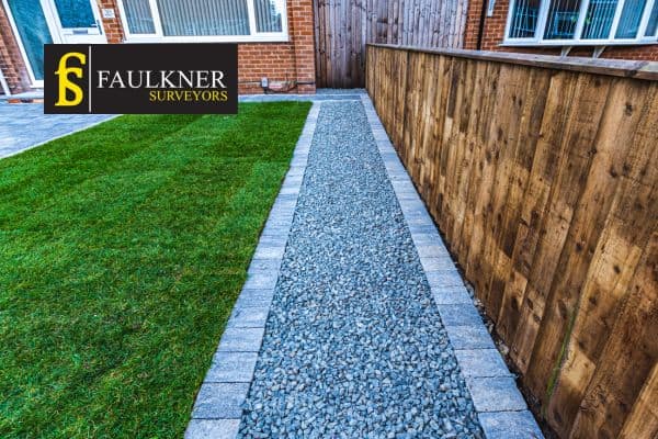 Can my Neighbour attach a fence to my wall? 3 Property Boundaries and the Basics of Land Boundaries Redhill