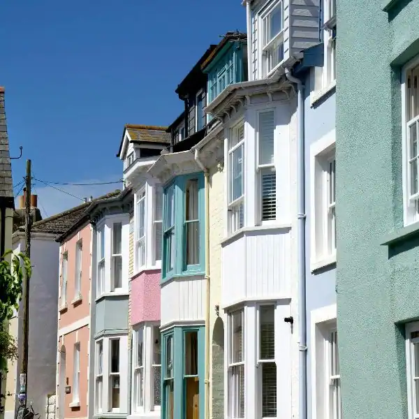Scenarios 3 image of UK home - Faulkners scenarios Redhill